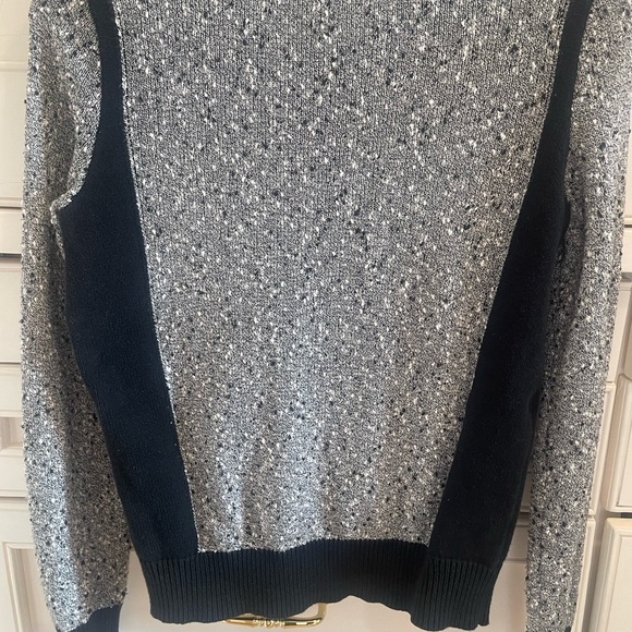 Banana Republic Pebbled Grey Zip-up Sweater Size S - Picture 3 of 3